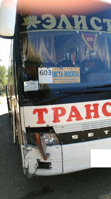 Автобус из Калмыкии попал в ДТП  в Ставропольском крае